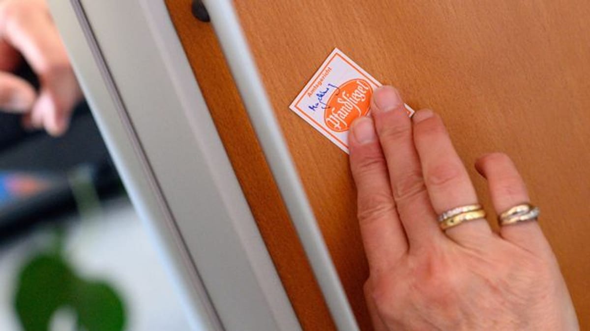 Unterhalt pfändbar? So schützen Sie Ihr Einkommen und das Ihrer Kinder