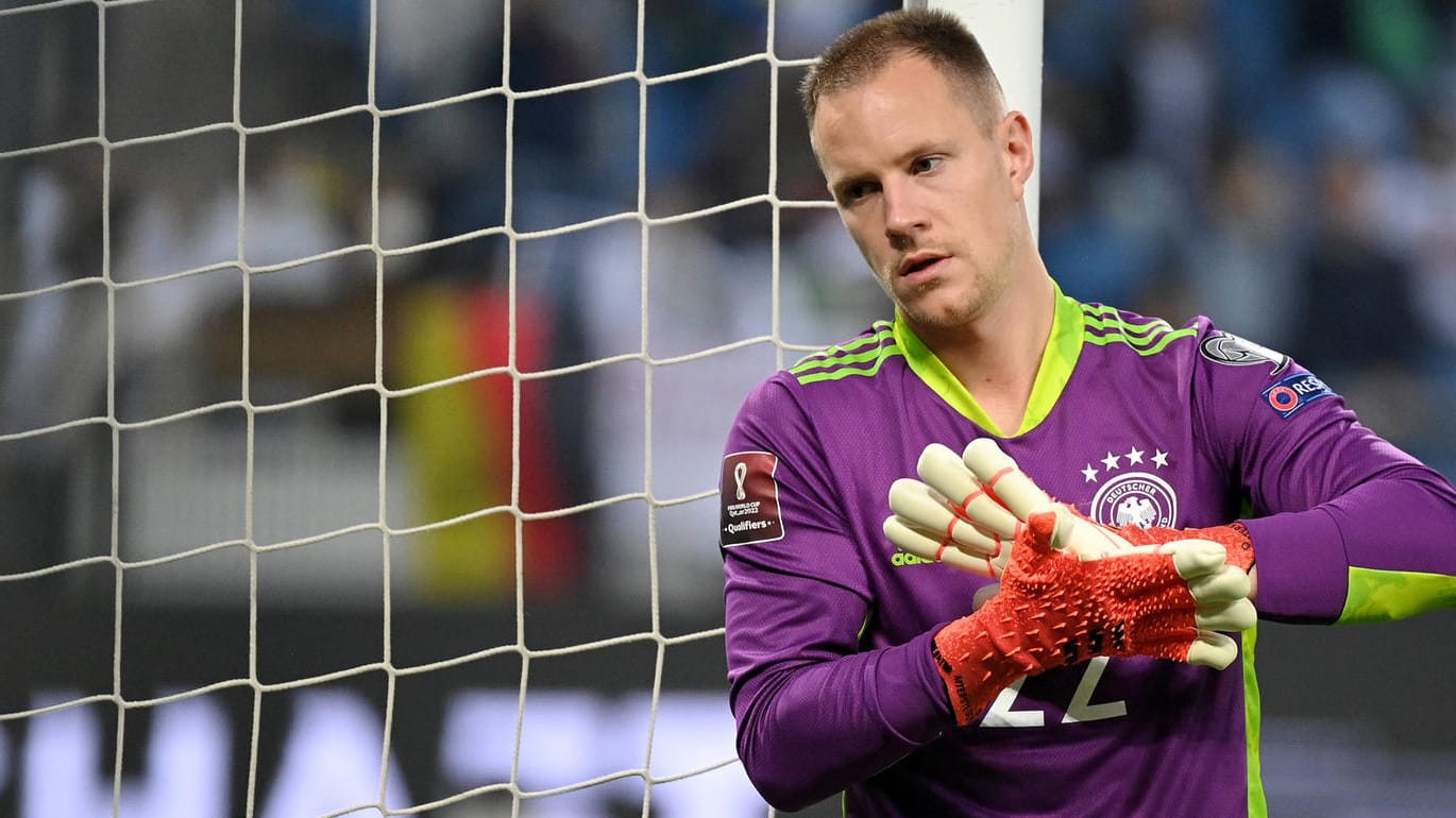 Marc-André ter Stegen: Der Torwart des FC Barcelona wird nicht zu den kommenden Länderspielen anreisen. Marc-André ter Stegen: Der Torwart des FC Barcelona wird nicht zu den kommenden Länderspielen anreisen.