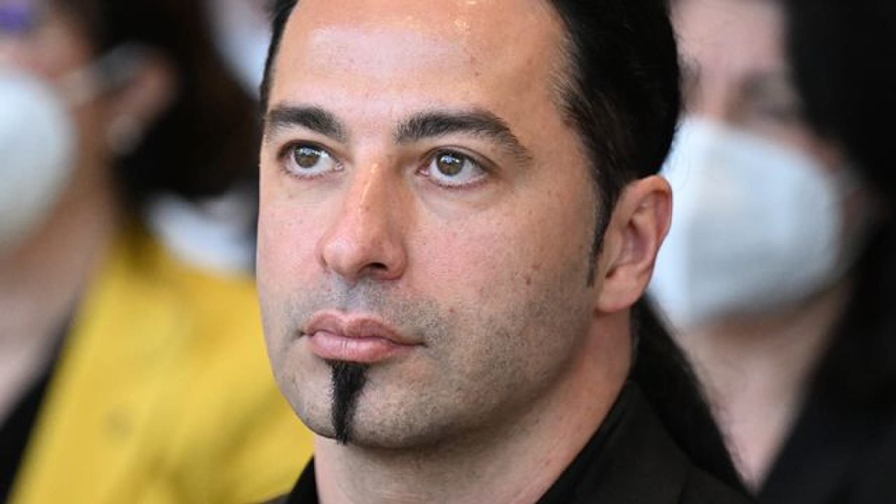 Comedian Ceylan mischt Fest auf