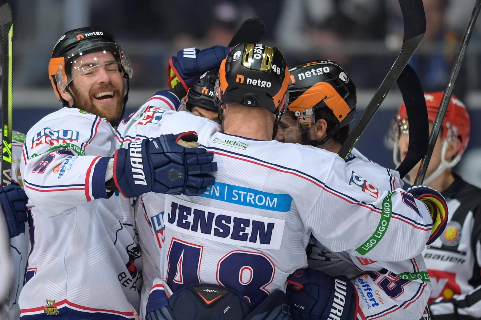 Der neue deutsche Meister: die Eisbären aus Berlin.