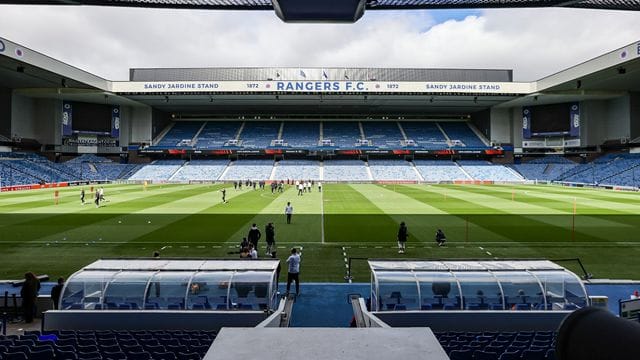 Leipzigs Spieler absolvieren das Abschlusstraining im Ibrox-Stadion der Rangers.