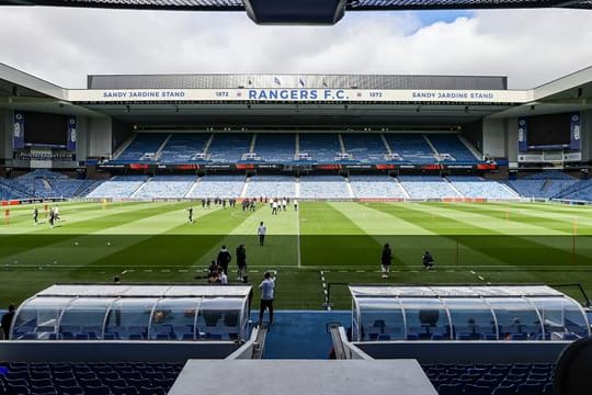 Leipzigs Spieler absolvieren das Abschlusstraining im Ibrox-Stadion der Rangers.