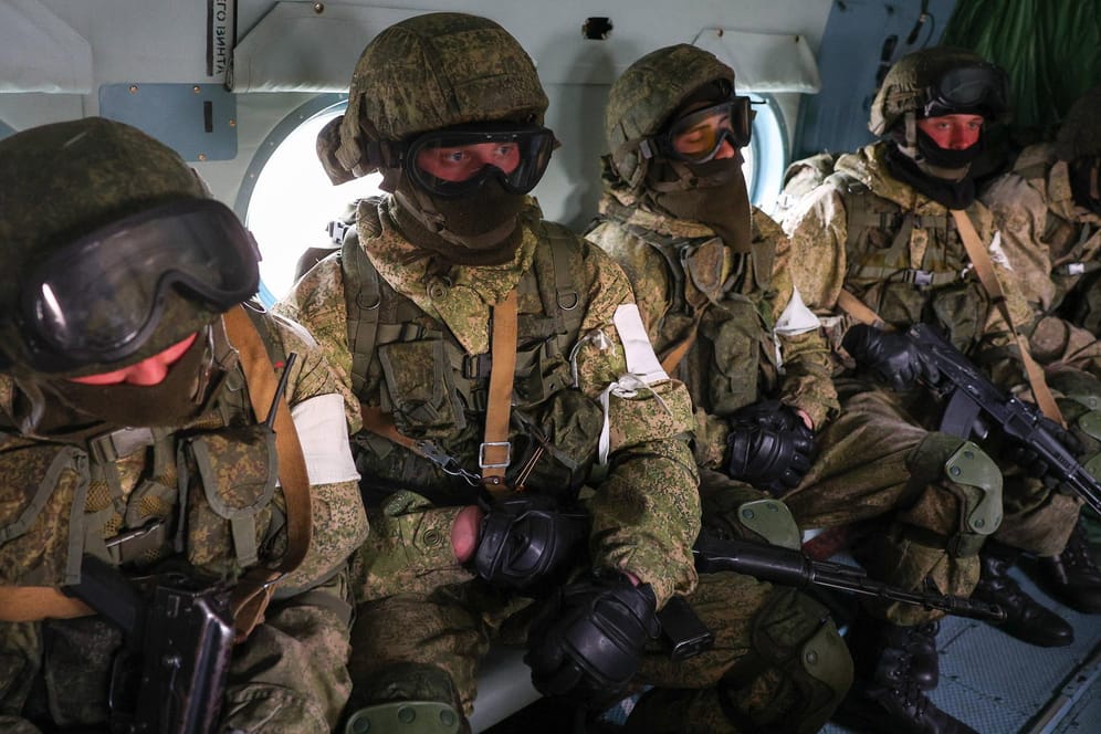 Russische Soldaten in Kaliningrad: In der Exklave sollen die Soldaten einen atomaren Angriff simuliert haben. (Archivfoto)