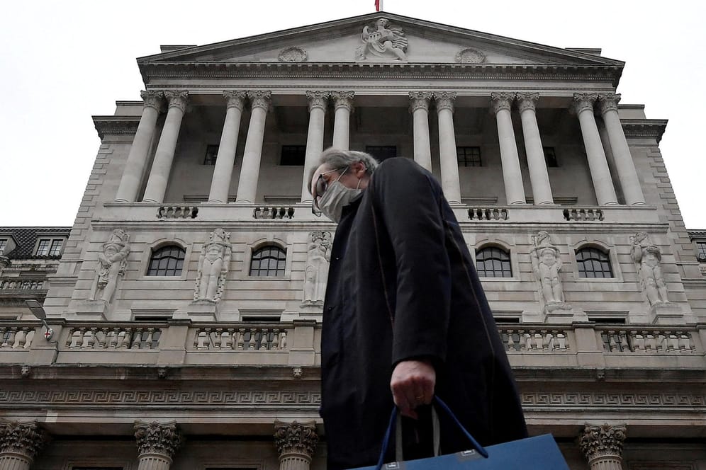 Die Bank of England in London (Symbolbild): Sie hebt den Leitzins weiter an.