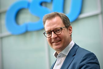 Martin Huber ist neuer CSU-Generalsekretär. Er wurde am Freitag von Markus Söder als Nachfolger von Stephan Mayer vorgestellt.