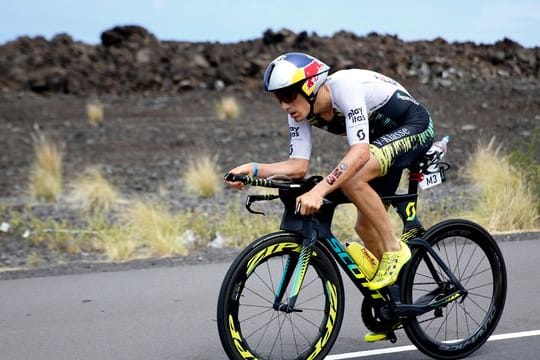 Bei den Männern bleibt nach den Absagen von Jan Frodeno und Patrick Lange noch ein deutscher Ex-Champion übrig: Sebastian Kienle.