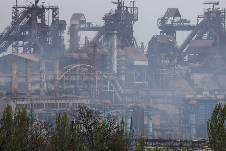 Asow-Stahlwerk in Mariupol: Zivilisten und Soldaten saßen seit Wochen darin fest.