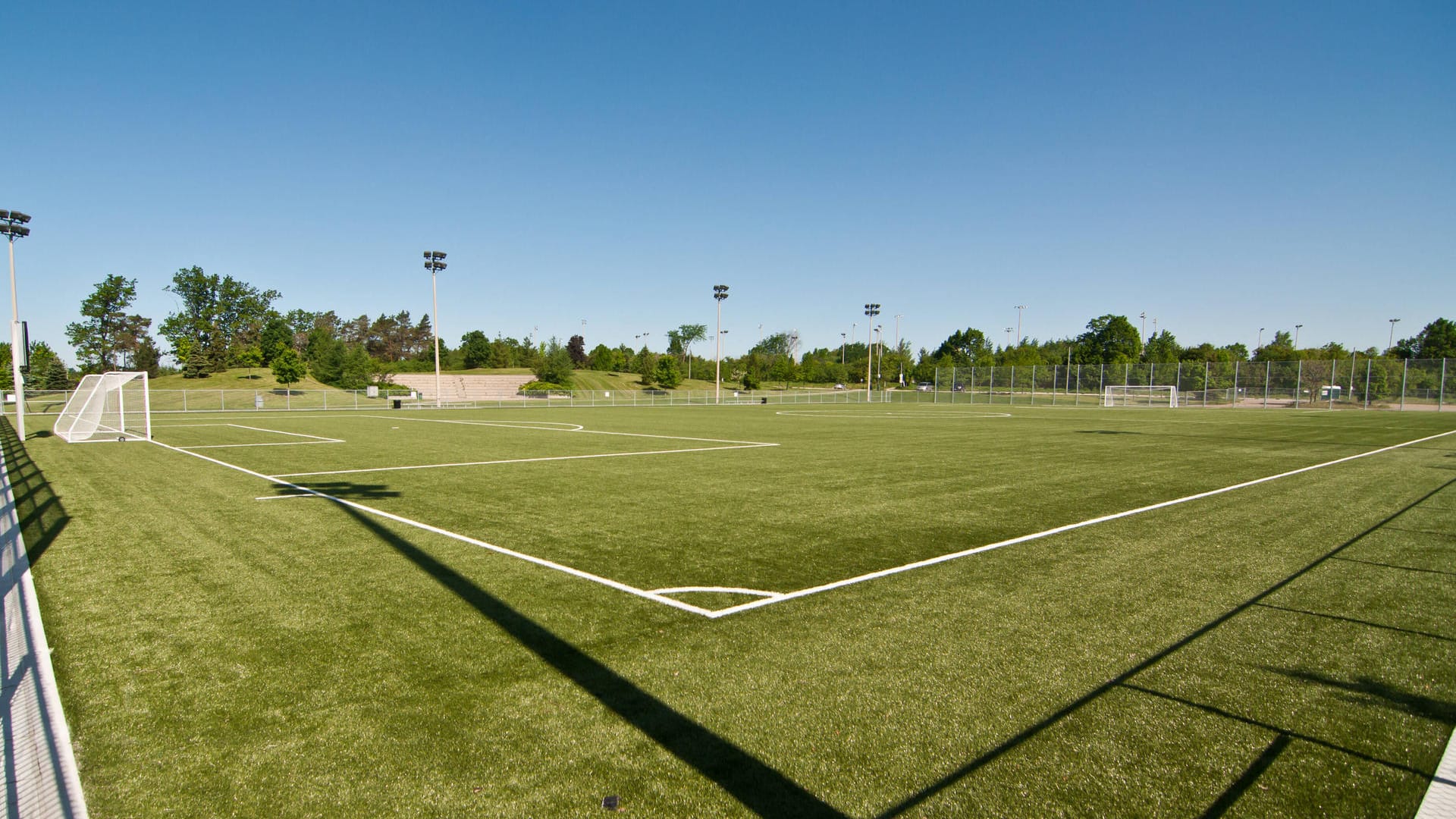 Eskalation auf einem Bielefelder Sportplatz (Symbolbild): Ein 15-Jähriger hat sich der Polizei gestellt. Eskalation auf einem Bielefelder Sportplatz (Symbolbild): Ein 15-Jähriger hat sich der Polizei gestellt.