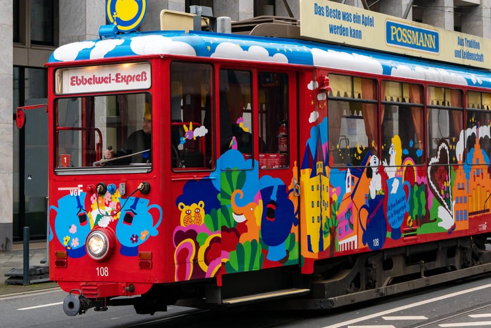 Der Ebbelwei-Express in Frankfurt (Archivbild): Zwei Jahre lang mussten die Fahrten ausfallen.