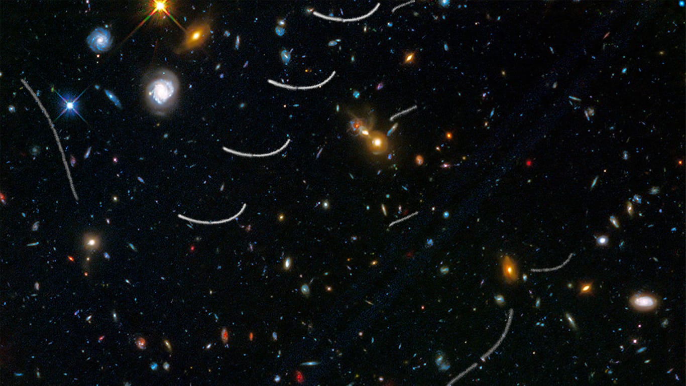 Bahn mehrerer Asteroiden (weiße Linien): Astronomen des Max-Planck-Instituts für extraterrestrische Physik (MPE) haben sie entdeckt.