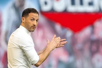 Für Leipzigs Trainer Domenico Tedesco stehen zwei Endspiele an: Es geht um die Qualifikation für die Champions League und den DFB-Pokal.