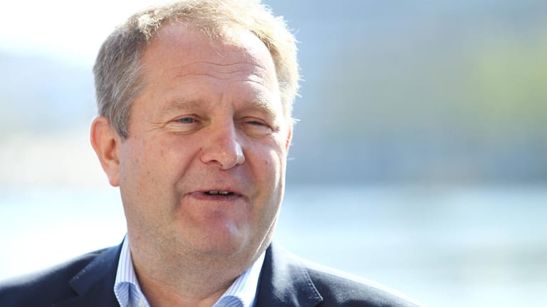 Hamburgs Umweltsenator Jens Kerstan (Bündnis 90/Die Grünen): Er muss in den nächsten Tagen operiert werden.