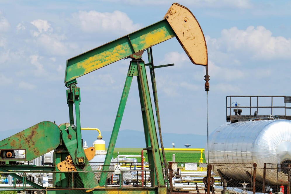 Ölförderung (Symbolbild): Der Ölmarkt steht unter Druck.