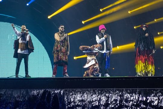 Die ukrainische Band Kalush Orchestra bei ihrer ersten Probe zum Eurovision Song Contest (ESC) in Turin.