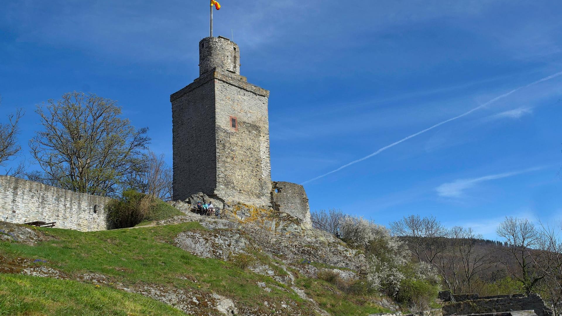 Ruine Burg Falkenstein: Nur eine Station des Drei-Burgen-Weges.