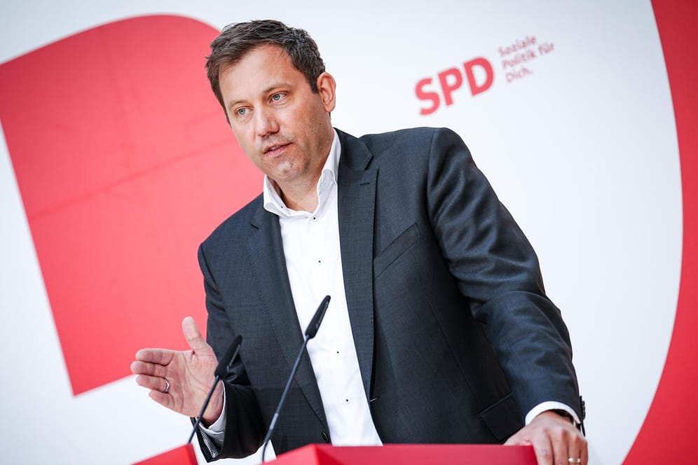 Lars Klingbeil (SPD): "Die deutsch-französische Achse ist der Motor für eine starke und geschlossene EU."