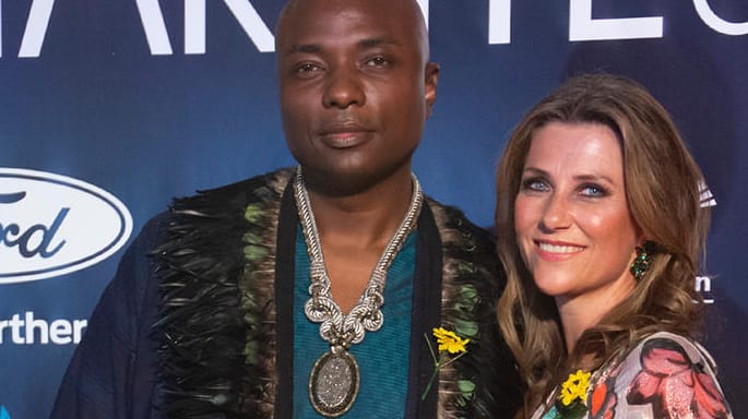 Der Schamane und die Prinzessin: Durek und Märtha Louise von Norwegen posieren 2019 gemeinsam in Spanien. Der Schamane und die Prinzessin: Durek und Märtha Louise von Norwegen posieren 2019 gemeinsam in Spanien.