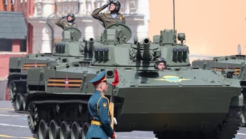 Der T-14 unterscheidet sich deutlich von seinen Vorgängern, doch statt 2.300 Stück wurden bislang wohl höchstens 20 der modernen Kampfpanzer geliefert.