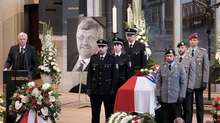 Trauerfeier für Walter Lübcke: Der hessische CDU-Politiker wurde 2019 von einem Rechtsextremisten erschossen. (Archivfoto)