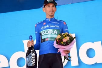 Radprofi Lennard Kämna eroberte beim Giro das Blaue Trikot.