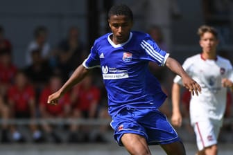 Karim Adeyemi am Ball: Der Neu-Dortmunder spielte von 2012 bis 2018 in der Jugend von Unterhaching.