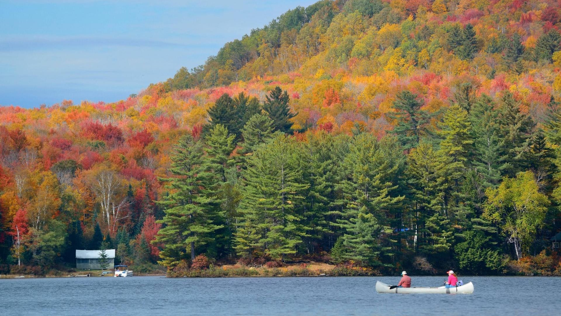 Angelausflug in Vermont (Symbolbild): Ein 28-Jähriger soll in dem US-Bundesstaat seine Mutter getötet haben. Angelausflug in Vermont (Symbolbild): Ein 28-Jähriger soll in dem US-Bundesstaat seine Mutter getötet haben.