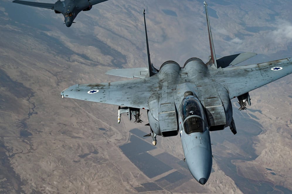 Die USA verlegen offenbar strategische F-15-Bomber nach Griechenland: Damit steigern die US-Streitkräfte ihre Präsenz im Mittelmeerraum.