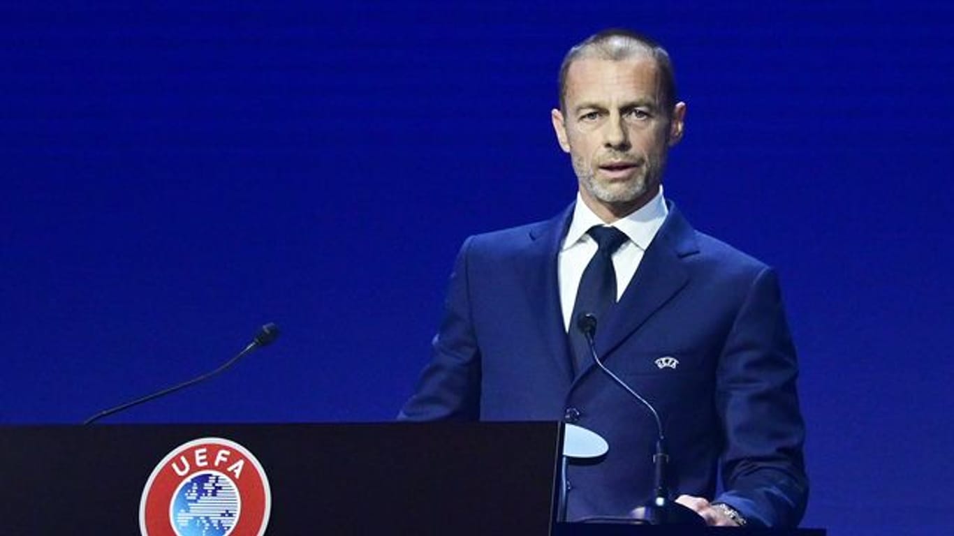 UEFA-Chef Aleksander Ceferin spricht auf dem UEFA-Kongress in Wien.