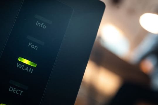 Die Telekommunikations- und Digitalverbände Deutschlands haben in einer gemeinsamen Erklärung die Ampel-Koalition in Berlin davor gewarnt, die technischen Werte für eine gesetzlich vorgeschriebene Internet-Mindestversorgung zu eng zu fassen.