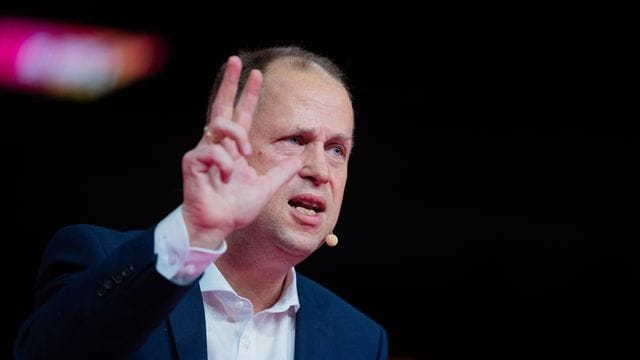 Außerordentlicher Landesparteitag der FDP Außerordentlicher Landesparteitag der FDP