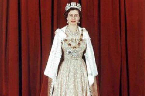 Juni 1953: Queen Elisabeth II. am Tag ihrer Krönung.