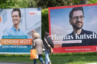 Die Wahlplakate der beiden Spitzenkandidaten von CDU und SPD für die Landtagswahl in NRW (Archivbild): Beide treten kurz vor der Wahl im Fernsehen gegeneinander an.