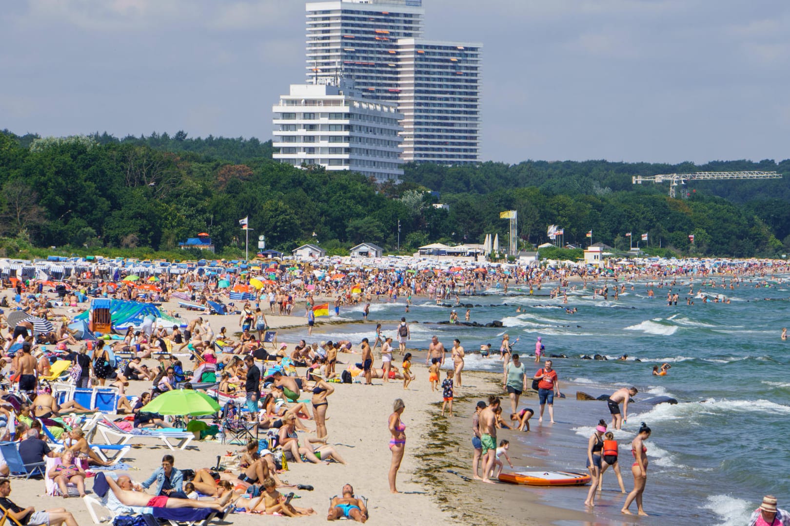 Badeurlaub an Pfingsten (Symbolfoto): Nicht nur die Ostsee ist in diesem Jahr beliebt.