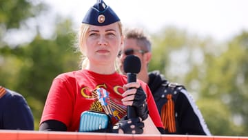 Elena Kolbasnikova: She was the organizer of the pro-Russian motorcade in Cologne.