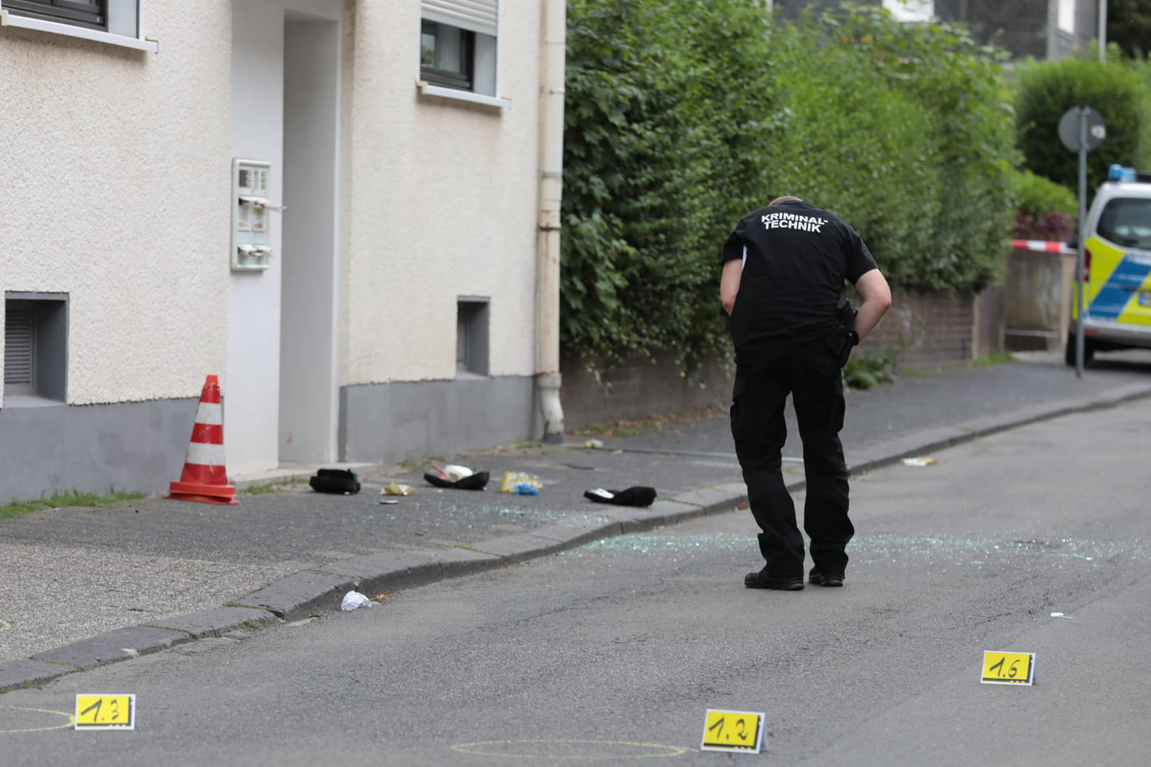 Tatort in der Remscheider Geibelstraße: (Archivbild): Im Juli fielen hier die Schüsse.