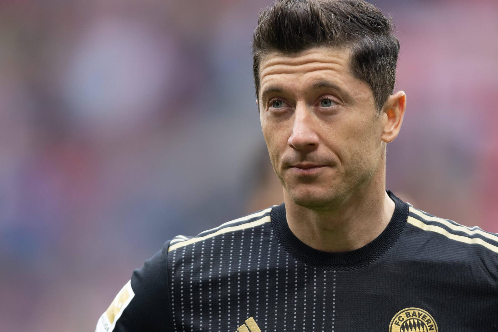 Robert Lewandowski: Der Weltstürmer will wohl den Rekordmeister im Sommer vorzeitig verlassen.