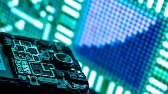 Die Chip-Engpässe halten an - Experten zeigen sich aber vorsichtig optimistisch. Die Chip-Engpässe halten an - Experten zeigen sich aber vorsichtig optimistisch.