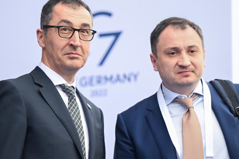 Cem Özdemir (Grüne) und Mykola Solskyj: Der Bundeslandwirtschaftminister begrüßte beim G7-Treffen auch seinen Kollegen aus der Ukraine.