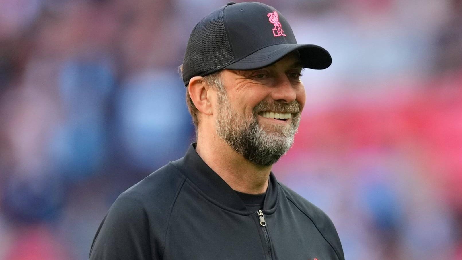 Jürgen Klopp: Der Erfolgstrainer sitzt seit 2015 auf der Bank beim FC Liverpool. Jürgen Klopp: Der Erfolgstrainer sitzt seit 2015 auf der Bank beim FC Liverpool.