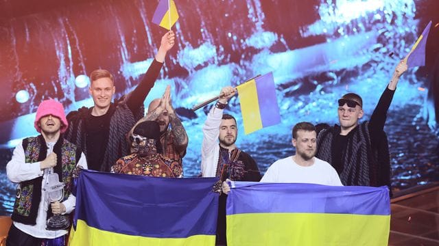 Wie erwartet: Das Kalush Orchestra aus der Ukraine hat den ESC gewonnen. Wie erwartet: Das Kalush Orchestra aus der Ukraine hat den ESC gewonnen.