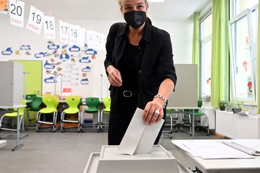 Landtagswahl in NRW: Stimmabgabe Neubaur