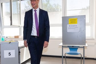 Landtagswahl in NRW: Stimmabgabe Wüst
