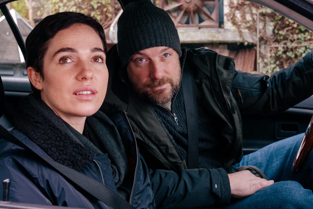 Bessie (Verena Altenberger) und Dennis Eden (Stephan Zinner): Sie ermitteln in einem grausamen Fall.