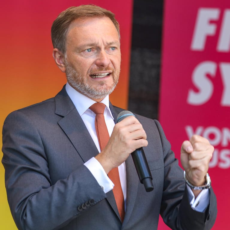 Christian Lindner: Der Finanzminister und FDP-Chef zeigte sich enttäuscht über das Ergebnis seiner Partei.