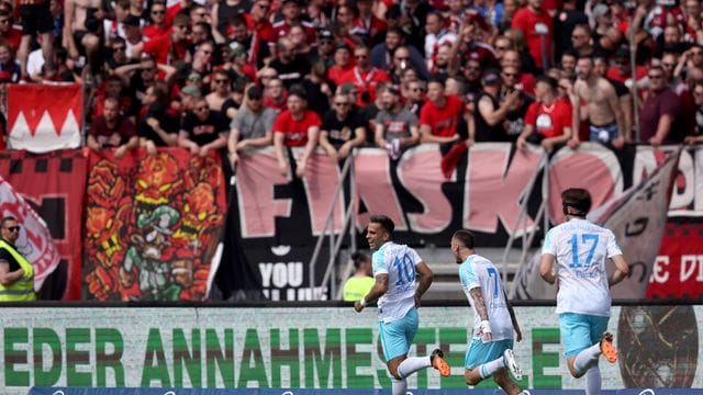 1. FC Nürnberg - FC Schalke 04 1. FC Nürnberg - FC Schalke 04