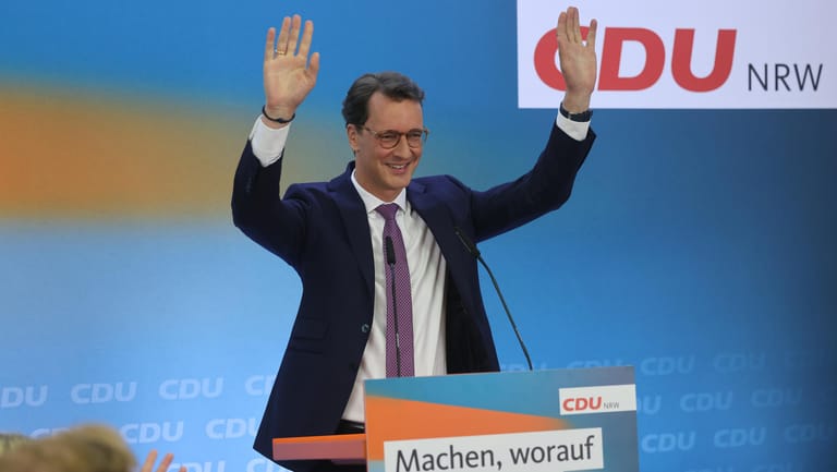 Hat nach der NRW-Landtagswahl Grund zur Freude: Hendrik Wüst (CDU).