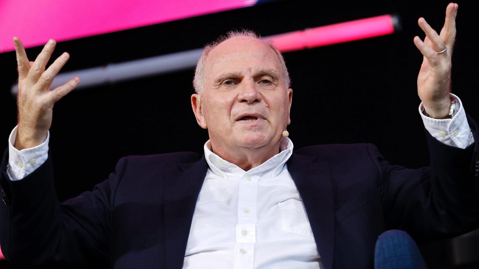 Uli Hoeneß (Archivbild): Der langjährige Bayern-Manager spricht Klartext.