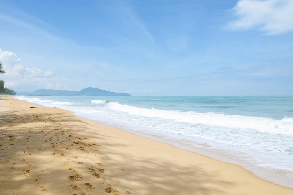 Mai Khao Beach in Thailand: Eine deutsche Touristin wurde hier mehrere Tage vermisst.