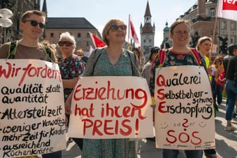 Kita-Streik am 12. Mai in München: Das Problem ist groß, alle müssen hier mithelfen.