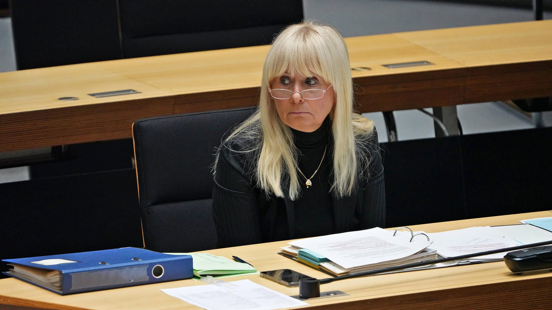 Iris Spranger, Senatorin für Inneres, Digitalisierung und Sport im Abgeordnetenhaus (Archivbild): Gegner der geplanten Polizeiwache am Kottbusser Tor beschmierten ihr Wahlkreisbüro. Iris Spranger, Senatorin für Inneres, Digitalisierung und Sport im Abgeordnetenhaus (Archivbild): Gegner der geplanten Polizeiwache am Kottbusser Tor beschmierten ihr Wahlkreisbüro.